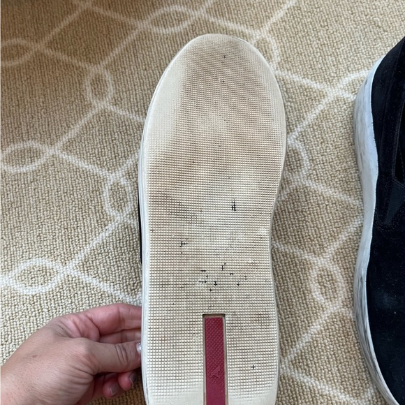 Prada shoes - Picture 5 of 5